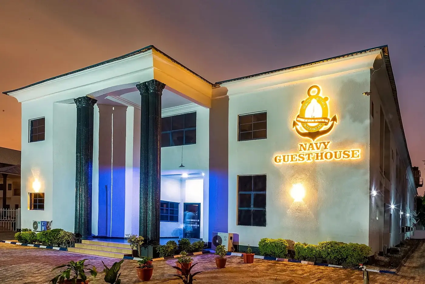Navy Guest House, Kaduna, in the evening
